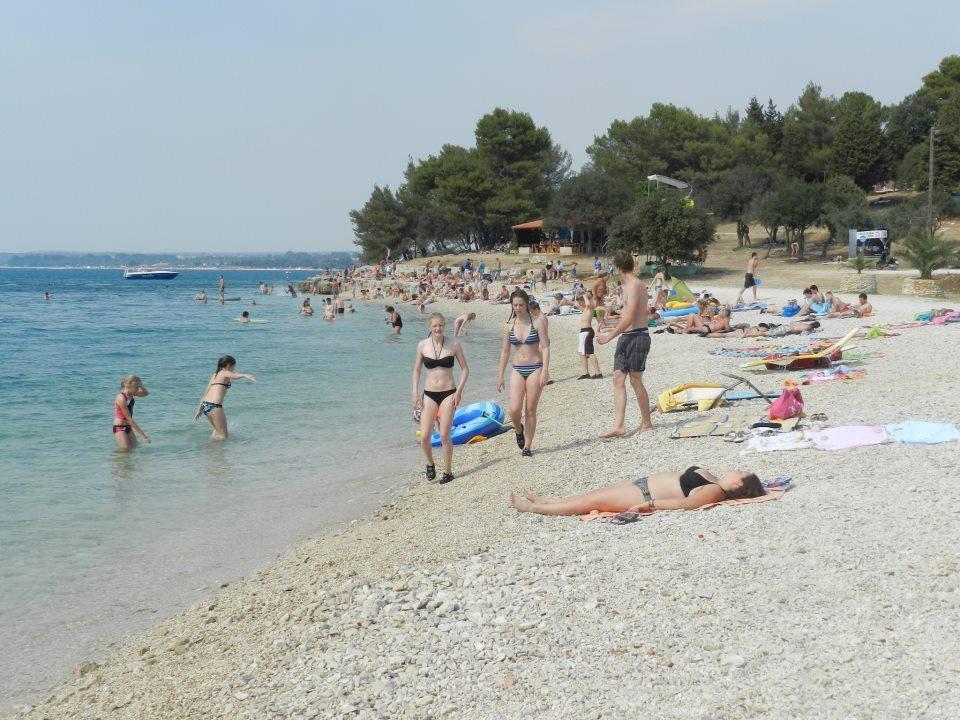 Apartments Saric Pula Luaran gambar