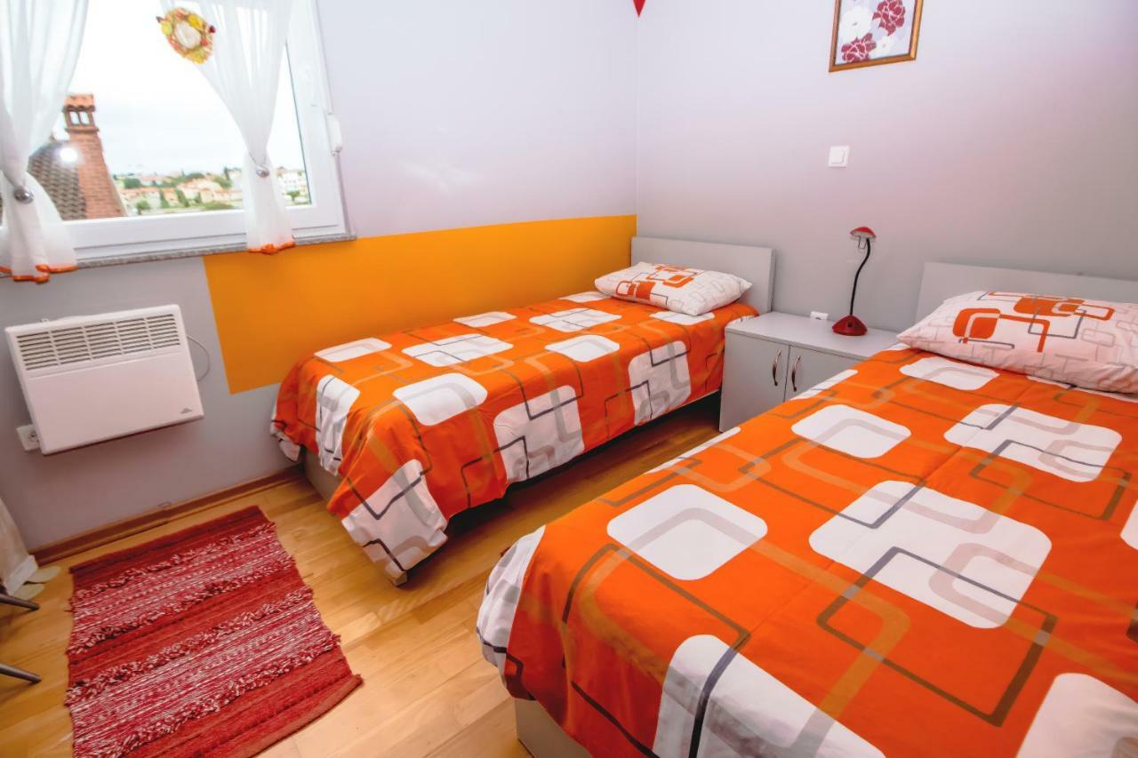 Apartments Saric Pula Luaran gambar