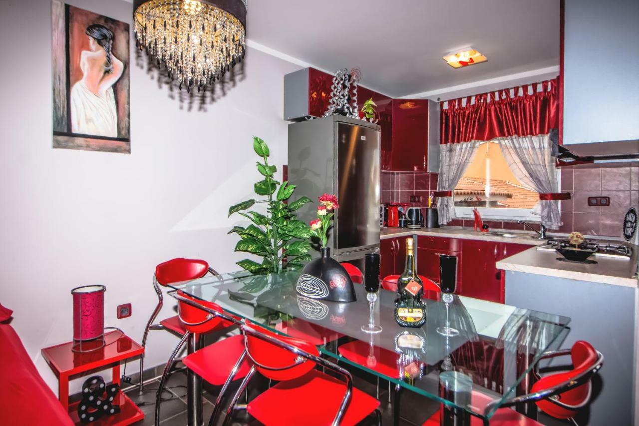 Apartments Saric Pula Luaran gambar