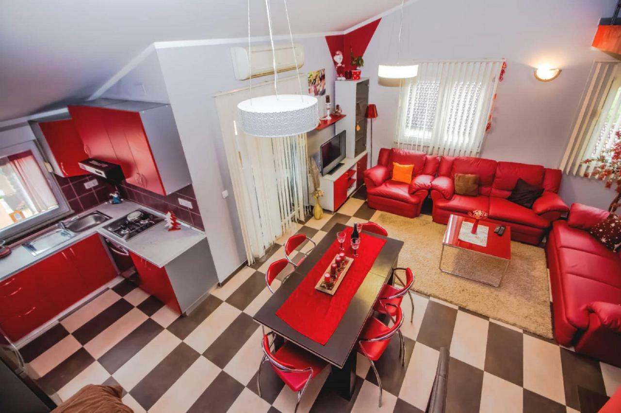 Apartments Saric Pula Luaran gambar